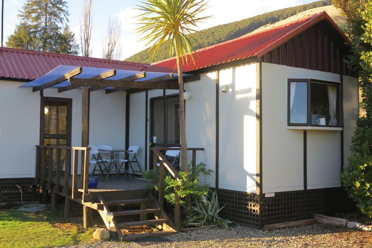 Tophouse Mountainview Cottages เซนต์อาร์โนด์ ภายนอก รูปภาพ