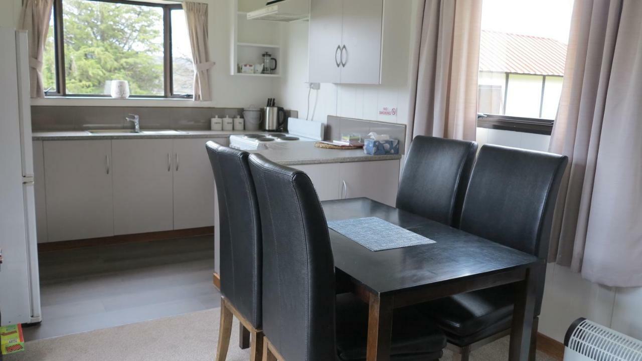 Tophouse Mountainview Cottages เซนต์อาร์โนด์ ภายนอก รูปภาพ